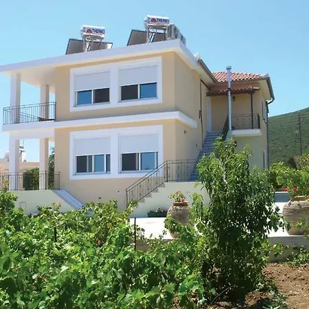 Διαμέρισμα Garden *