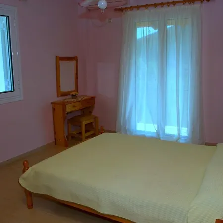 Διαμέρισμα Garden *