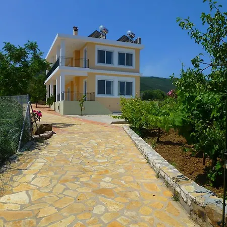 Διαμέρισμα Garden